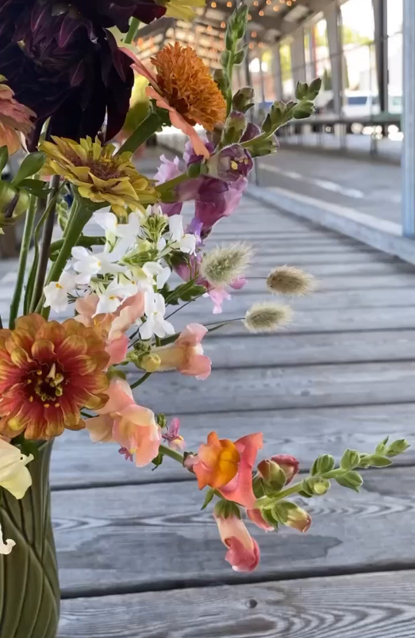 2024 Weekly Cut Flower Subscriptions (Local Pick Up/Delivery)