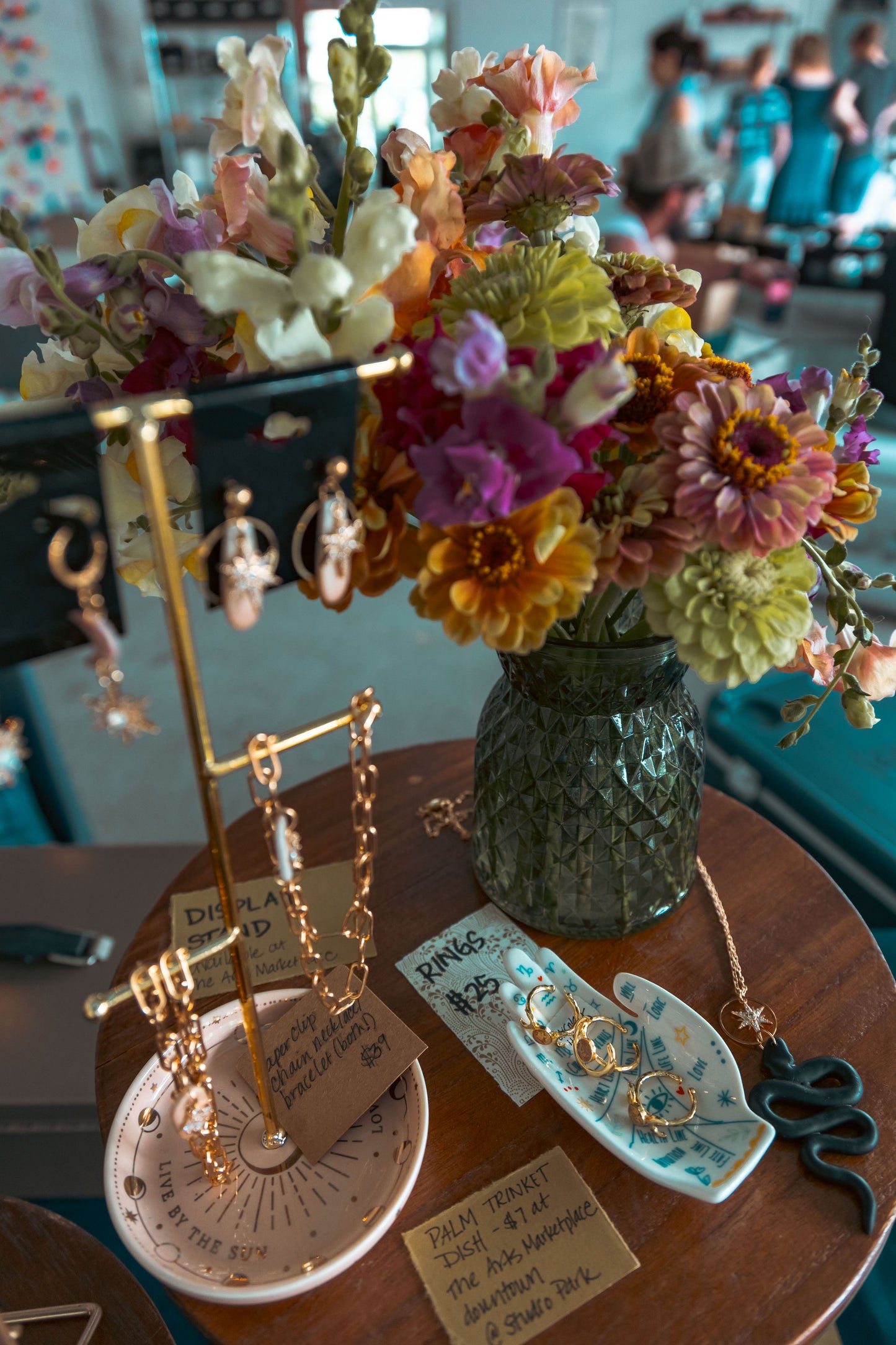 Medium Single Bouquet- Fresh Cut Local & Seasonal Flower Bouquets